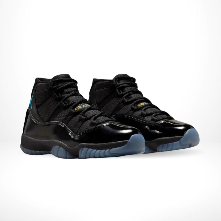 Alternative view of Air Jordan 11 Retro Gamma Blue 2025