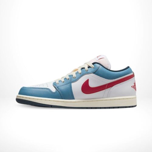 Side profile of the Air Jordan 1 Low