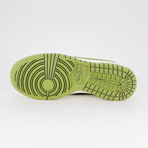 Nike SB Dunk Low X Louis Vuitton Olive White - Image 8