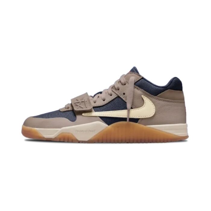 NIKE AIR JORDAN X TRAVIS SCOTT X JUMPMAN JACK TAUPE HAZE GREY AND BROWN - Image 2