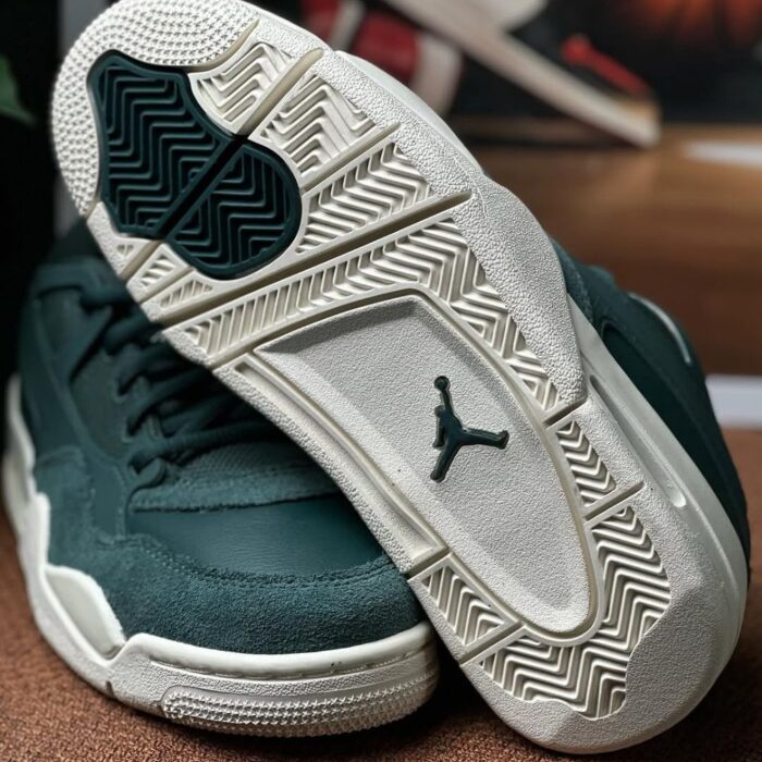 NIKE AIR JORDAN 4 RM OXIDIZED GREEN FQ7940 300 - Image 8