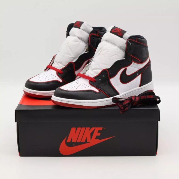NIKE AIR JORDAN 1 RETRO HIGH BLOODLINE 555088 062 - Image 2