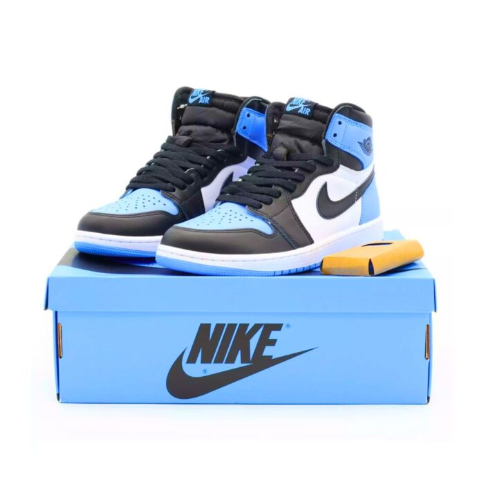 NIKE AIR JORDAN 1 RETRO HIGH OG UNIVERSITY BLUE DZ5485 400 - Image 2
