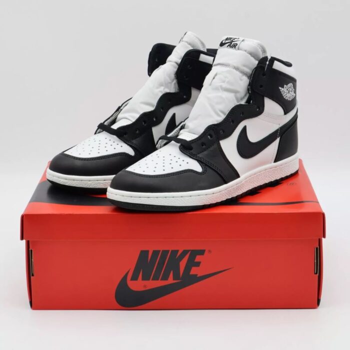 NIKE AIR JORDAN 1 OG WHITE BLACK 1985 - Image 2