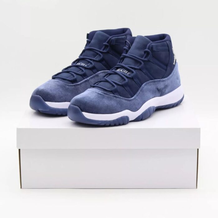 NIKE AIR JORDAN 11 MIDNIGHT BLUE NEW 378037 441 - Image 2