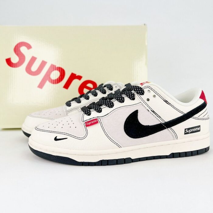 NIKE DUNK SB LOW X SUPREME BEIGE GREY BLACK - Image 2