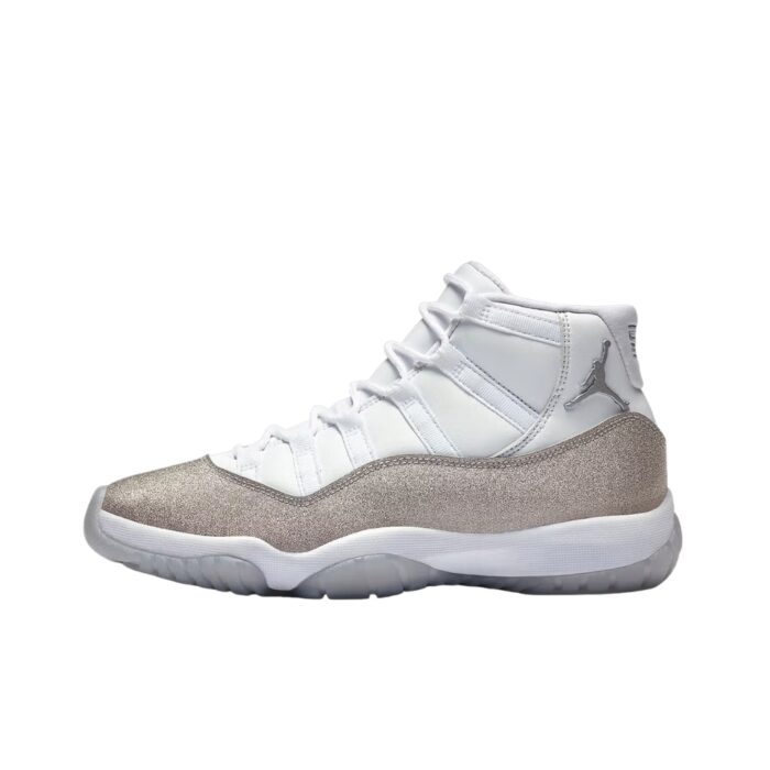 NIKE AIR JORDAN 11 RETRO WHITE METALLIC SILVER AR0715 100 - Image 3