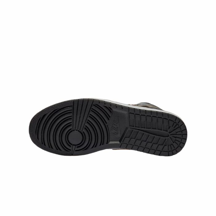 NIKE AIR JORDAN 1 MID SE PATENT BLACK GOLD 852542 007 - Image 6