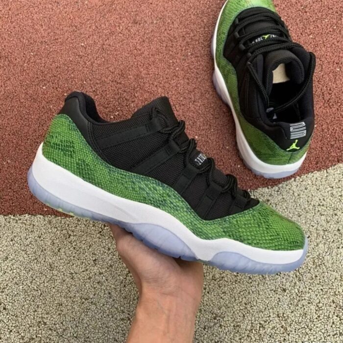 AIR JORDAN 11 RETRO LOW SNAKESKIN GREEN 528895 033 - Image 2