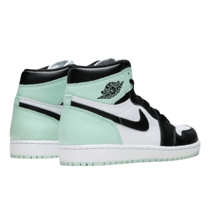 NIKE AIR JORDAN 1 RETRO HIGH IGLOO WHITE IGLOO BLACK 861428 100 - Image 4