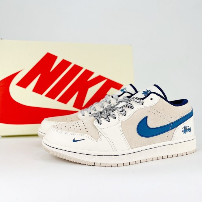 NIKE AIR JORDAN 1 RETRO LOW X STUSSY BROWN RICE BLUE - Image 2