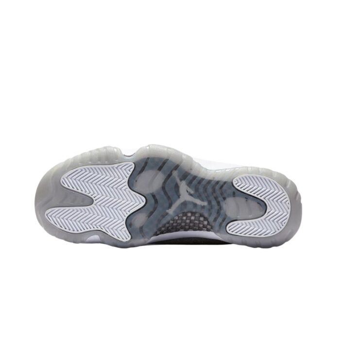 NIKE AIR JORDAN 11 RETRO WHITE METALLIC SILVER AR0715 100 - Image 6