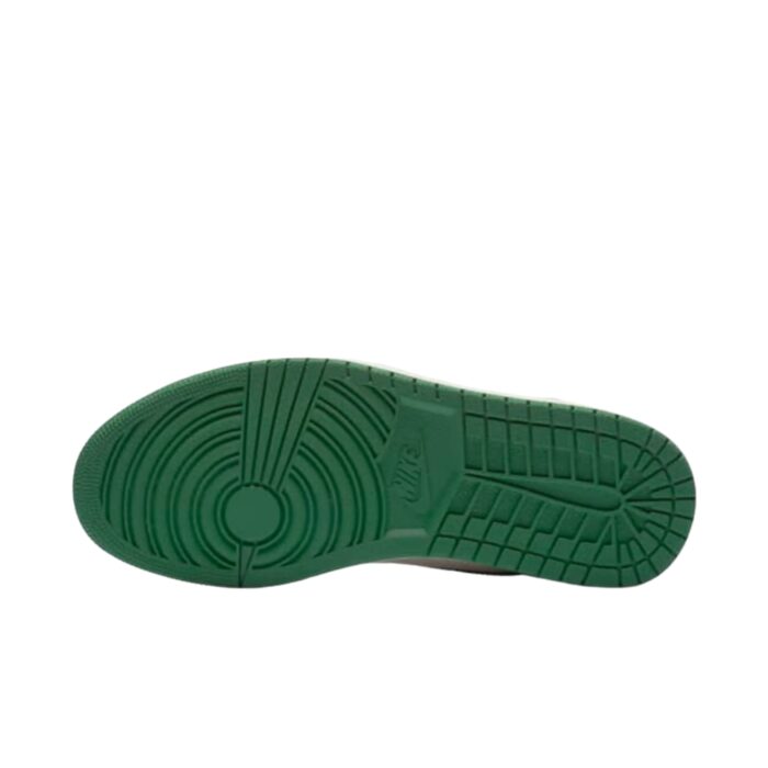 NIKE AIR JORDAN 1 RETRO HIGH PINE GREEN BLACK SAIL 555088 302 - Image 6