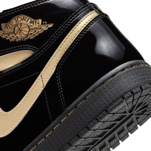 NIKE AIR JORDAN 1 RETRO HIGH OG BLACK GOLD 555088 032 - Image 8