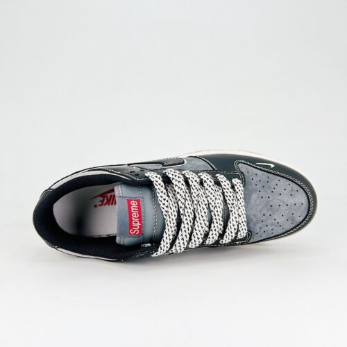 Nike SB Dunk Low X Supreme Black Dark Gray Small Hook Stars - Image 4