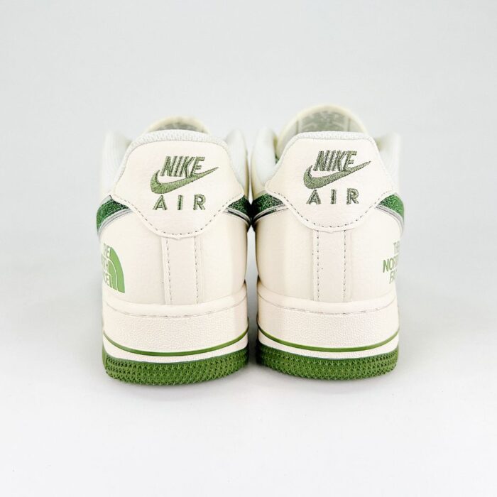 NIKE AIR FORCE 1 LOW X THE NORTH FACE GREEN - Image 3