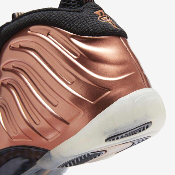 NIKE AIR FOAMPOSITE ONE METALLIC RED BRONZE FZ9902 800 - Image 4