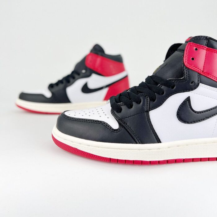 NIKE AIR JORDAN 1 HIGH OG BLACK TOE REIMAGINED BLACK VARSITY RED WHITE DZ5485 106 - Image 3