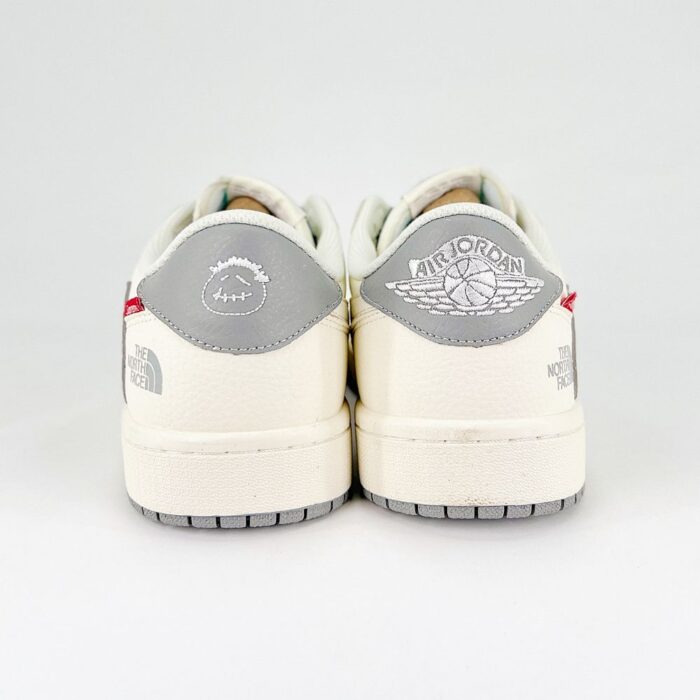 NIKE AIR JORDAN 1 LOW X TRAVIS SCOTT X SUPREME X THE NORTH FACE WHITE GREY - Image 7
