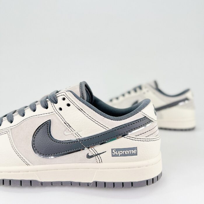 NIKE SB DUNK LOW X SUPREME JOINT BEIGE DARK GRAY XX3168 303 - Image 3