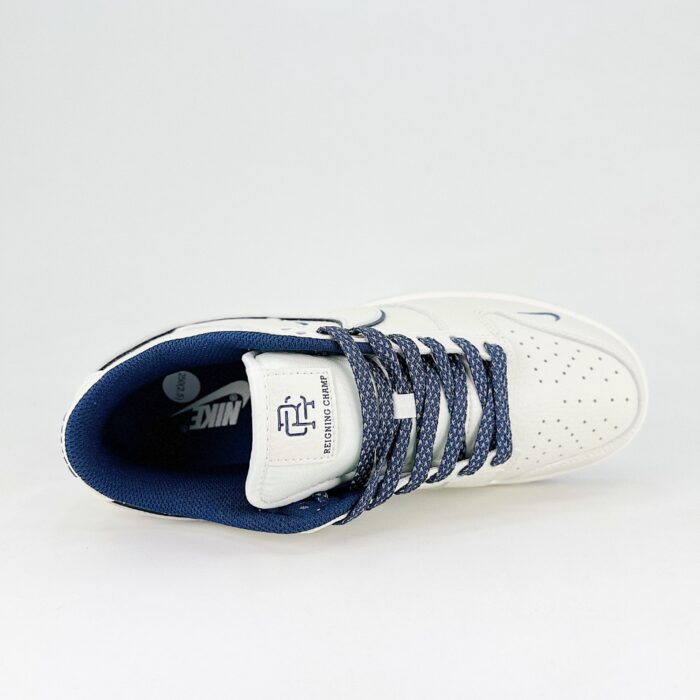 NIKE SB DUNK LOW DEFENDING CHAMPION JOINT THREE HOOK BEIGE DARK BLUE RC3085 891 - Image 4