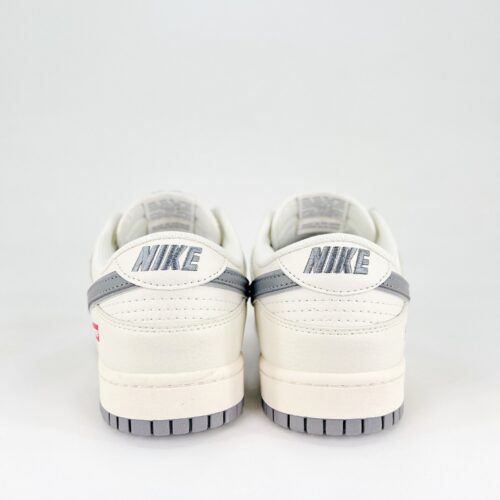 Nike SB Dunk Low X Supreme White Gray  - Image 5