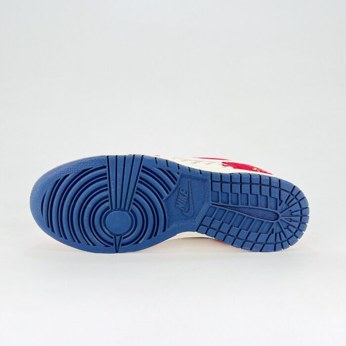 NIKE SB DUNK LOW X SUPREME SNAKE YEAR LIMITED WHITE RED SMALL HOOK STARS FC1688 209 - Image 6