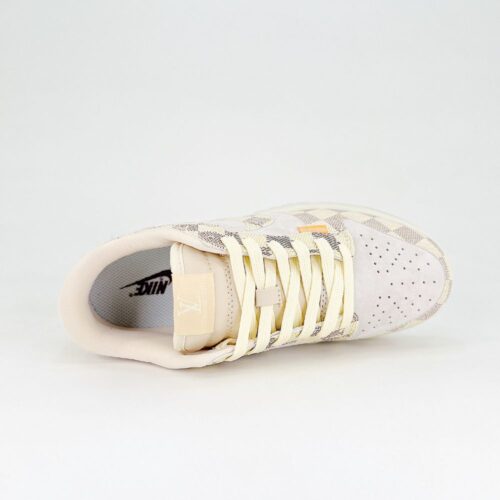 Nike SB Dunk Low X Louis Vuitton Damier Azur Beige - Image 4
