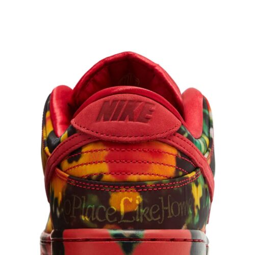 Nike SB Dunk Low X The Wizard Of OZ Red University Gold - Image 4