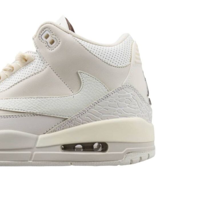 NIKE AIR JORDAN 3 X TRAVIS SCOTT SAIL 136064 668 - Image 4