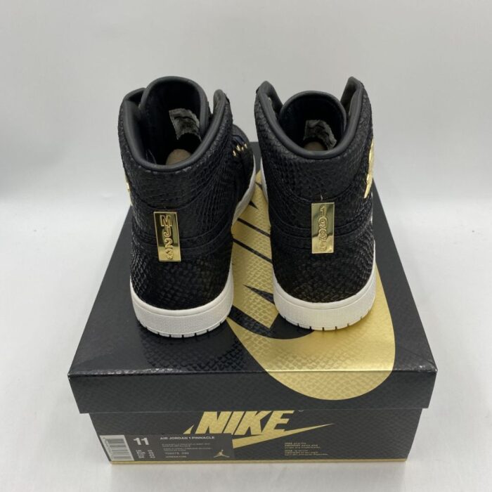 NIKE AIR JORDAN 1 RETRO PINNACLE BLACK 705075 030 - Image 4