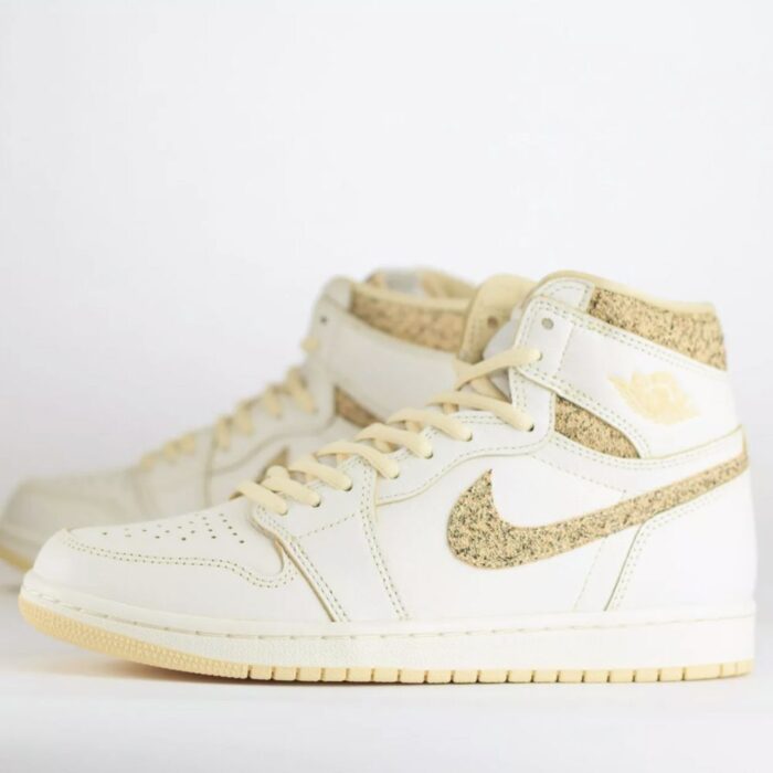 NIKE AIR JORDAN 1 RETRO HIGH OG CRAFT VIBRATIONS OF NAIJA FD8631 100 - Image 4