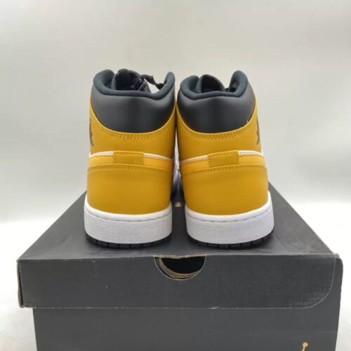 NIKE AIR JORDAN 1 MID UNIVERSITY GOLD 554724 170 - Image 4