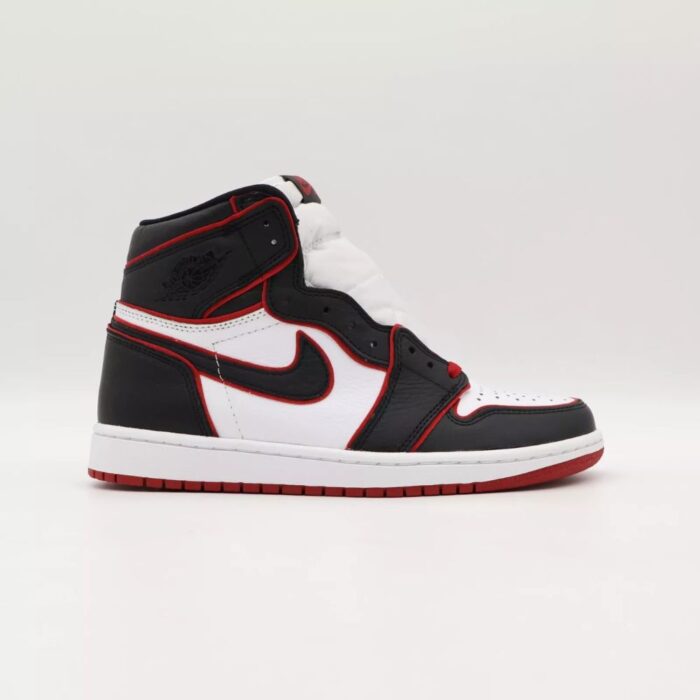 NIKE AIR JORDAN 1 RETRO HIGH BLOODLINE 555088 062 - Image 4