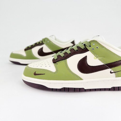 Nike Dunk Low X Stussy Avocado Green - Image 4