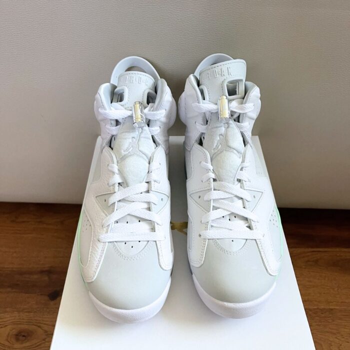 NIKE AIR JORDAN 6 RETRO MINT FOAM W DQ4914 103 - Image 3