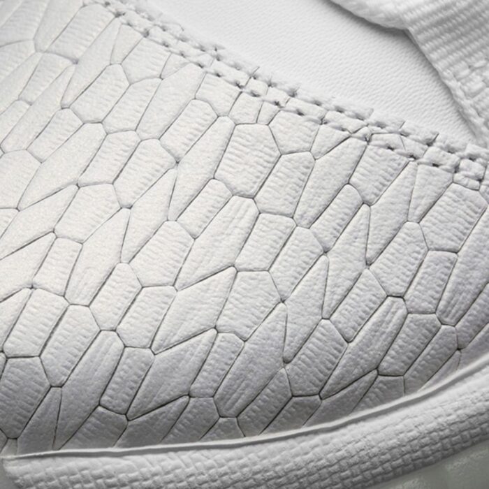 NIKE AIR JORDAN 11 RETRO LOW HEIRESS PURE PLATINUM GS 897331 100 - Image 6