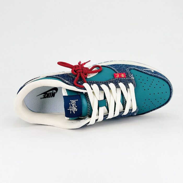 NIKE DUNK SB LOW X STUSSY LUNAR YEAR OF THE SNAKE GREEN - Image 6