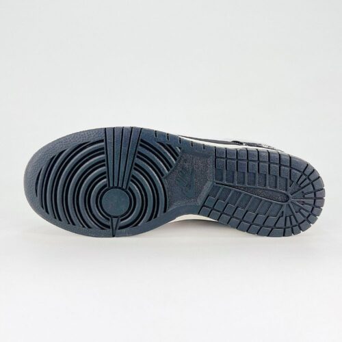 Nike SB Dunk Low X Stussy Year OF The Snake Black White - Image 8