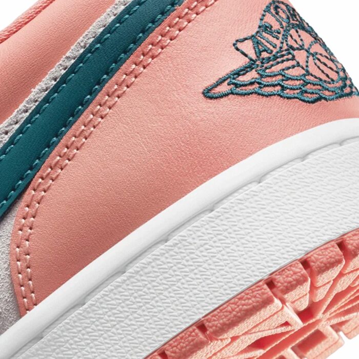 NIKE AIR JORDAN 1 LOW LIGHT MADDER ROOT PINK CREAM BLUE DC0774 800 - Image 3