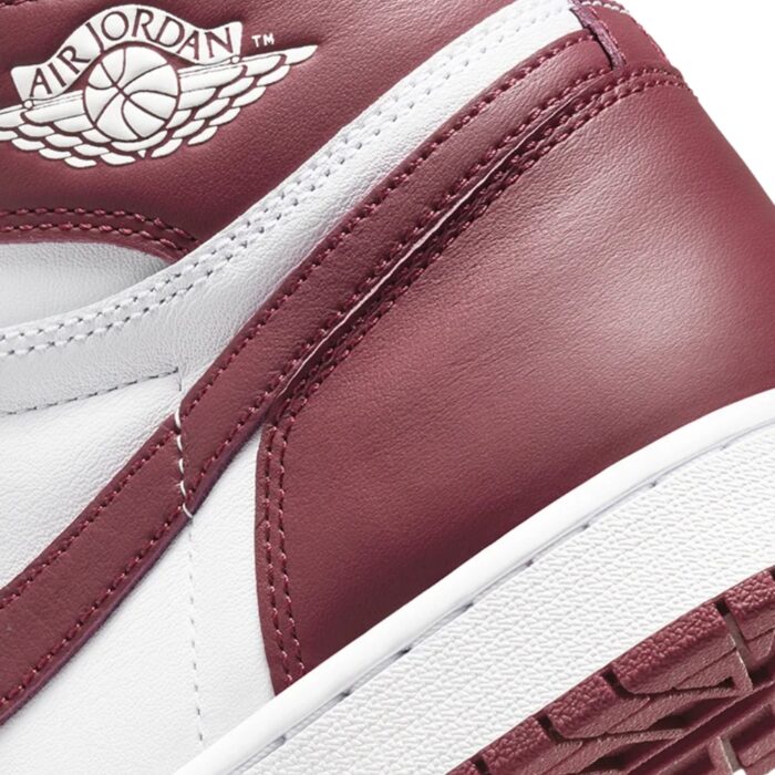 NIKE AIR JORDAN 1 HIGH OG ARTISANAL RED WHITE DZ5485 160 - Image 4