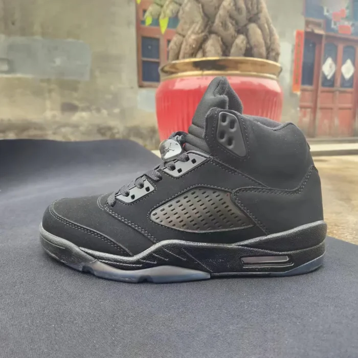 NIKE AIR JORDAN 5 BLACK CAT FZ2239 001 - Image 2