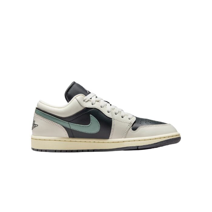 NIKE AIR JORDAN 1 LOW JADE SMOKE ANTHRACITE JADE SMOKE SAIL LEGEND SAND DC0774 001 - Image 2