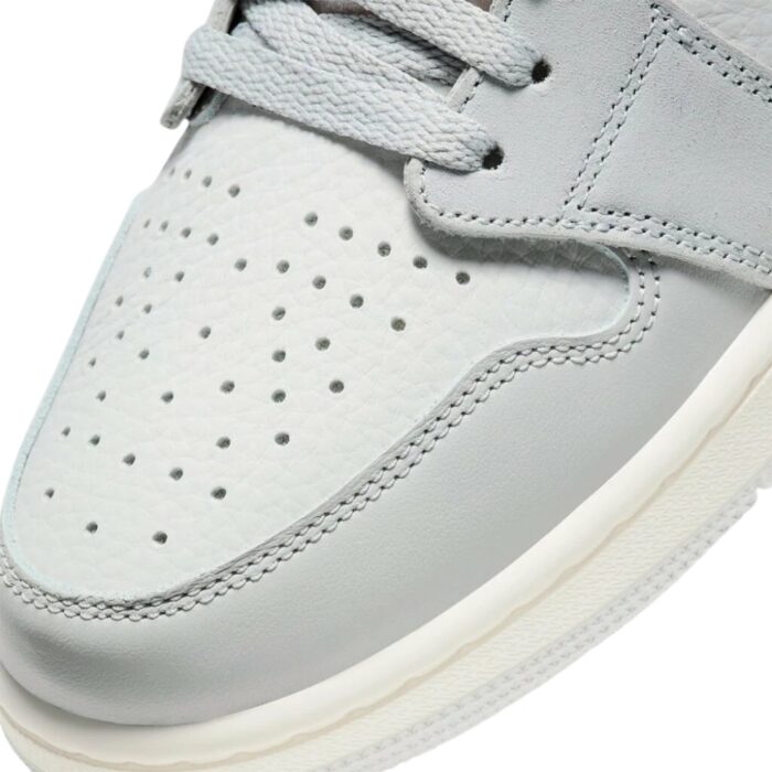 NIKE AIR JORDAN 1 HIGH ZOOM AIR CMFT LONDON PHOTON DUST LIGHT SMOKE GREY DH4268 001 - Image 5