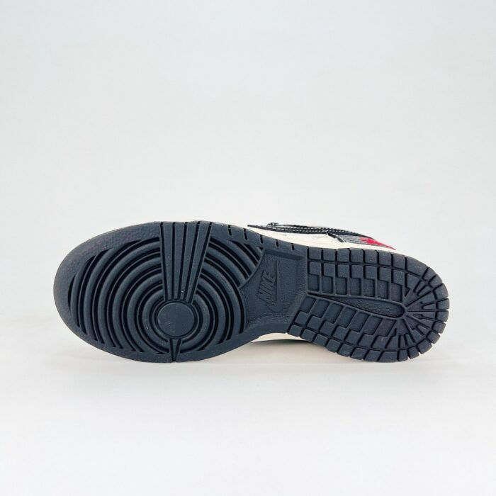 NIKE SB DUNK LOW X STUSSY SNAKE YEAR LIMITED EDITION WHITE BLACK GREY SMALL HOOK STARS XF8698 048 - Image 6