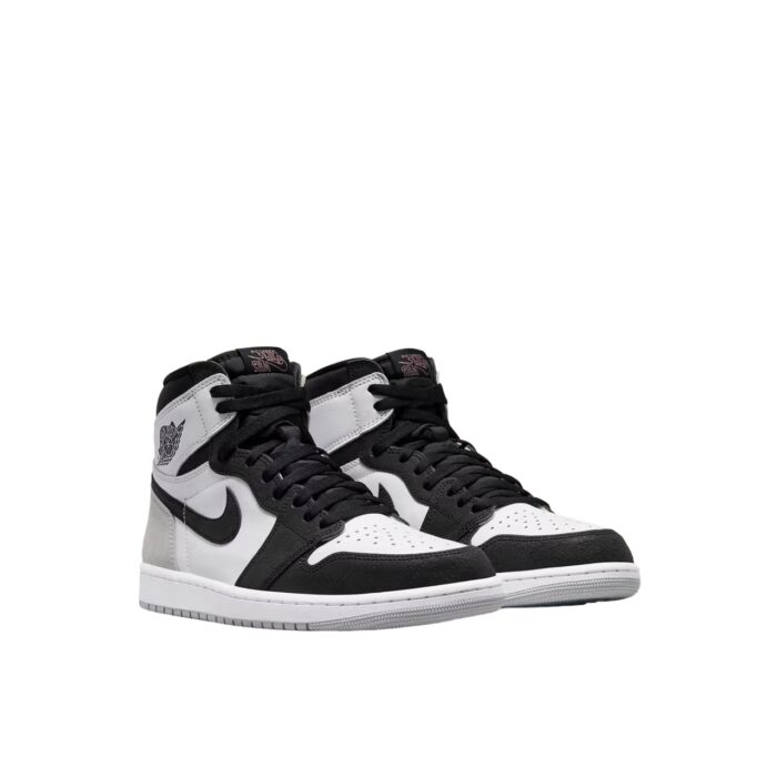 NIKE AIR JORDAN 1 RETRO HIGH OG STAGE HAZE WHITE BLEACHED CORAL BLACK GREY FOG 555088 108