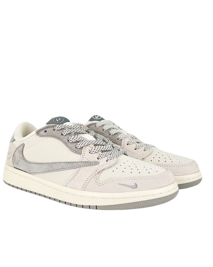 NIKE AIR JORDAN 1 LOW X TRAVIS SCOTT LIGHT GRAY JH6088 612