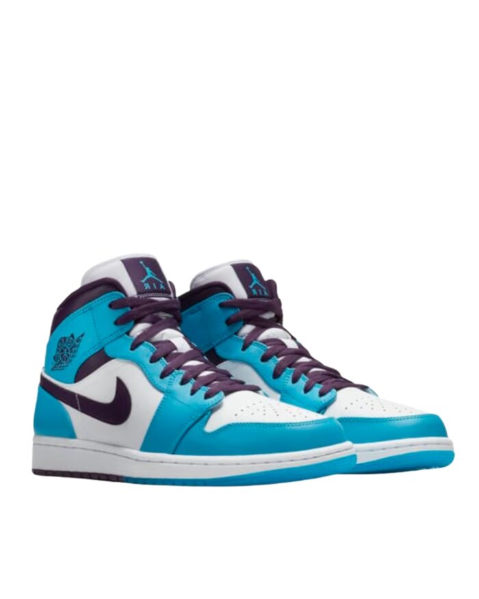 NIKE AIR JORDAN 1 MID HORNETS SKY BLUE WHITE BLACK 554724 415