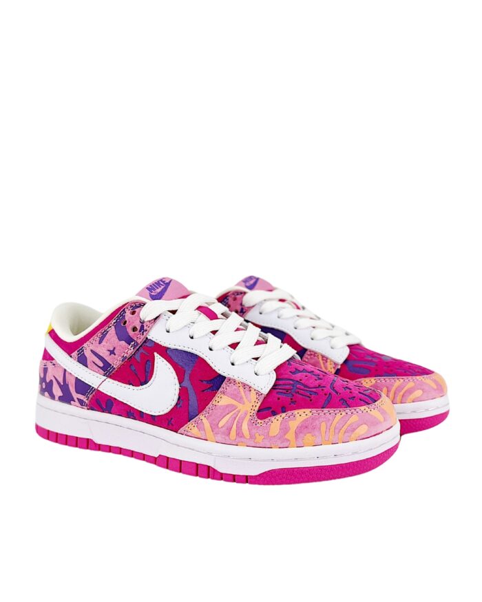 NIKE AIR FORCE 1 07 LV8 LOW WMNS RED PLUM DD5516 584