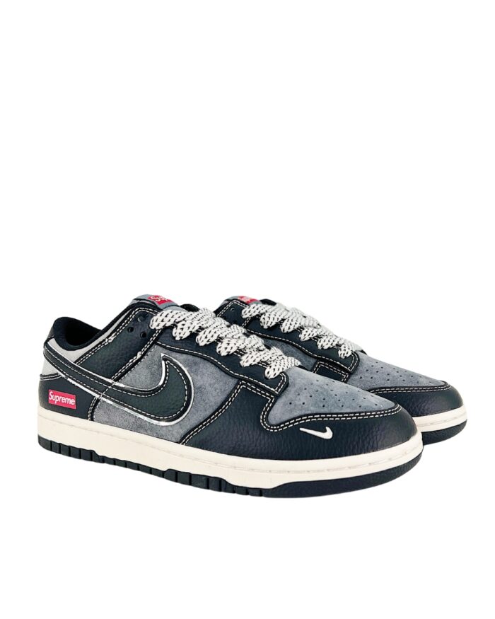 NIKE SB DUNK LOW X SUPREME BLACK DARK GRAY SMALL HOOK STARS XX9936 036